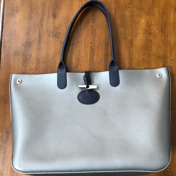 longchamp roseau reversible